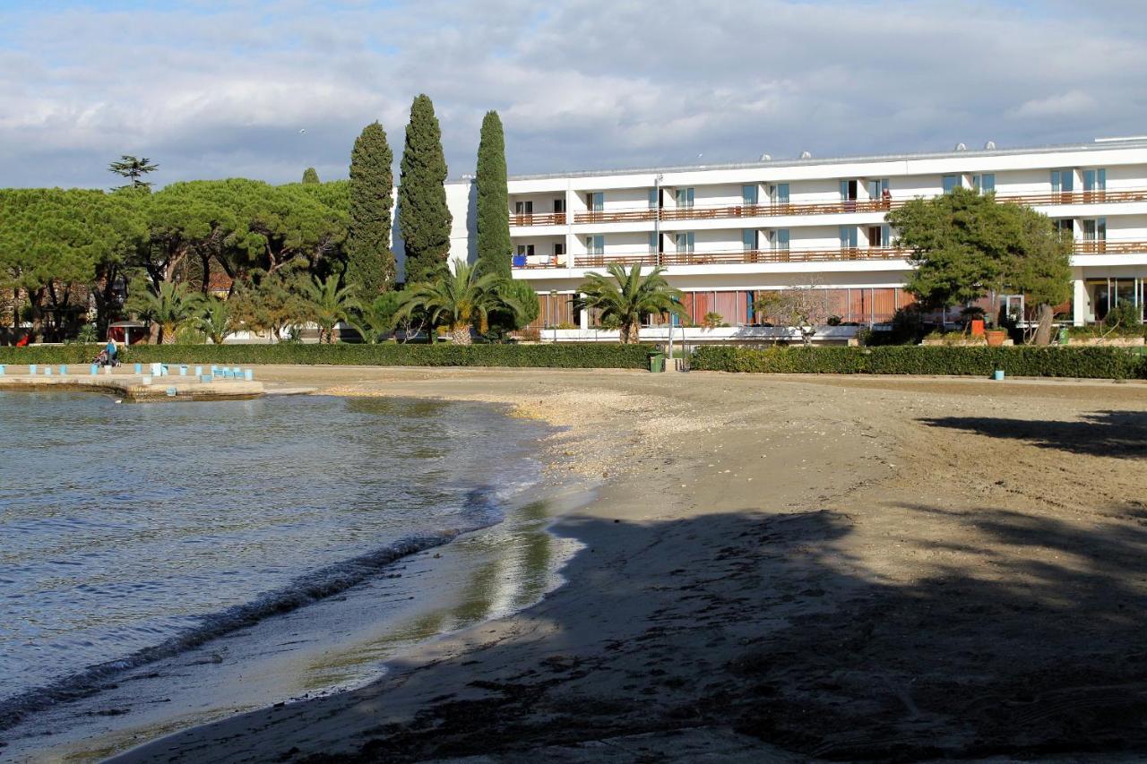 Family Friendly With A Swimming Pool - 16336 Apartament