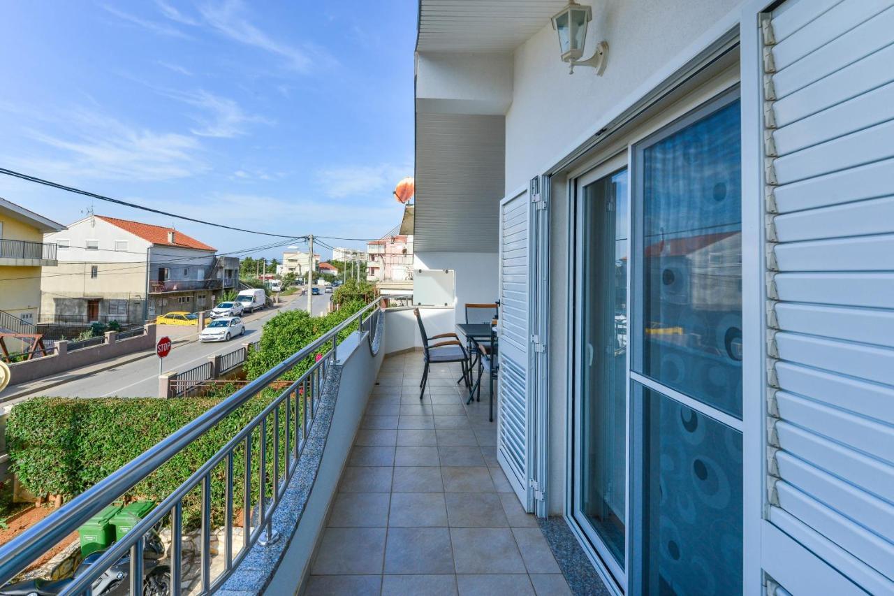 Family Friendly With A Swimming Pool - 16336 Apartment