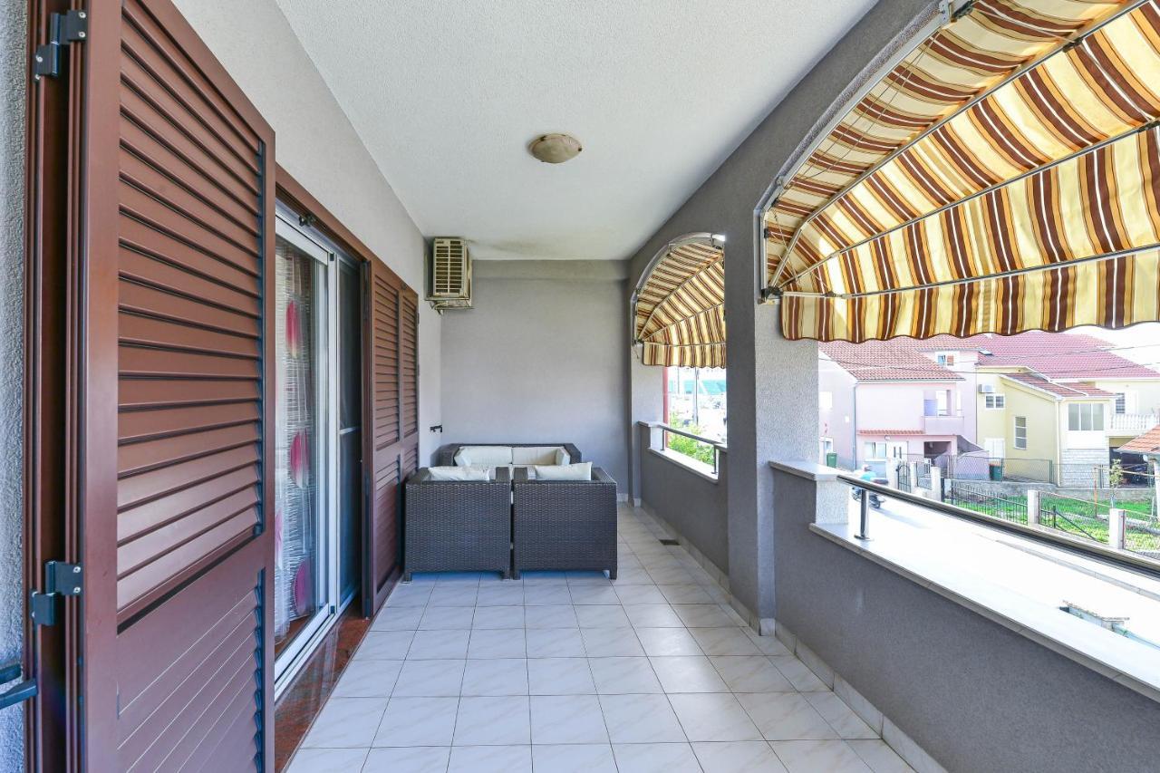 Family Friendly With A Swimming Pool - 16336 Apartament *