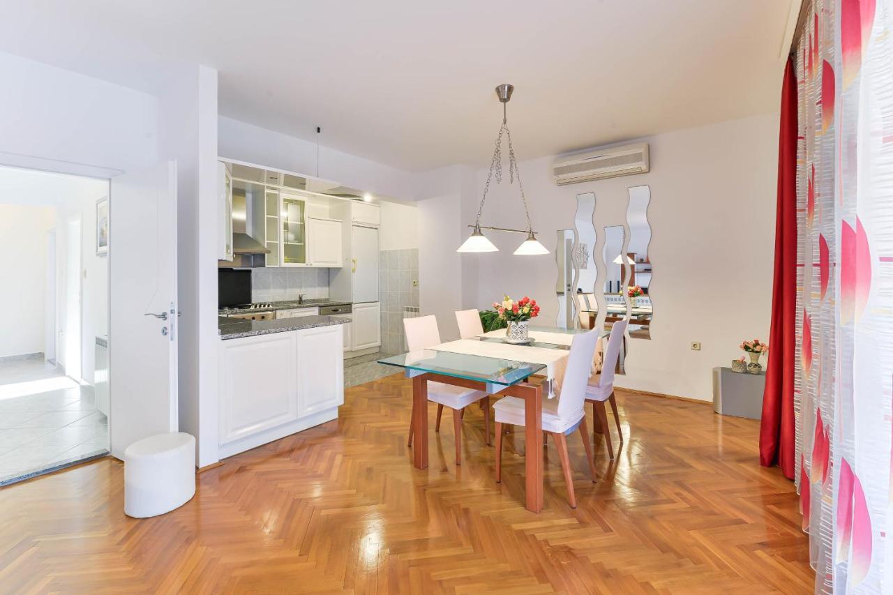 Family Friendly With A Swimming Pool - 16336 Apartament Zadar