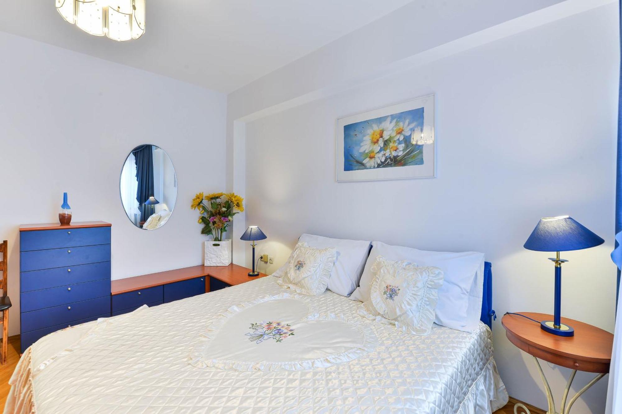 Family Friendly With A Swimming Pool - 16336 Zadar