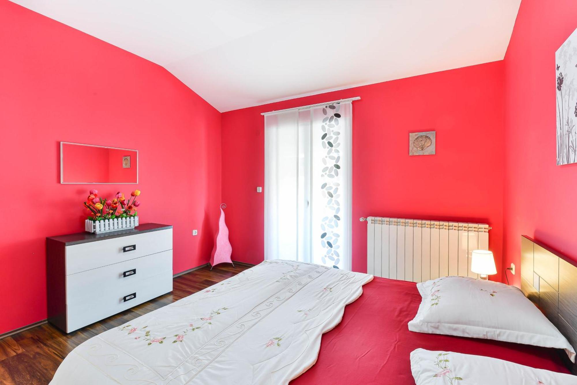 Family Friendly With A Swimming Pool - 16336 Apartment *